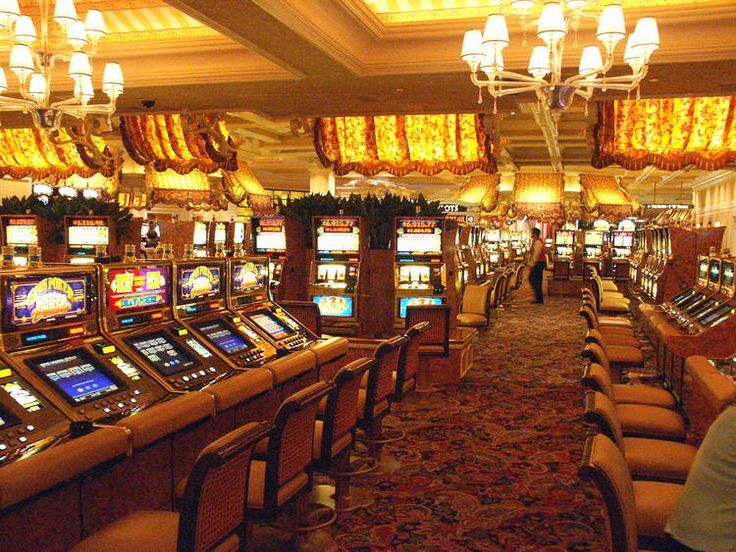 100 Lucky Lines پاکستان ریئل منی گیمز
